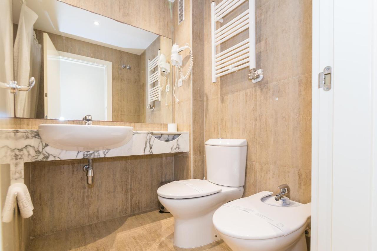 Apartment Guell Barcelona Buitenkant foto